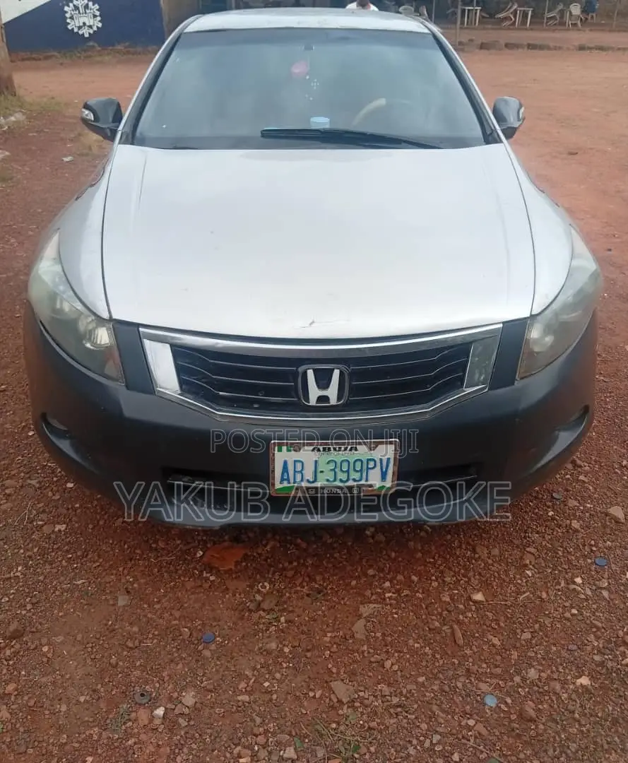 Honda Accord 2008 Silver