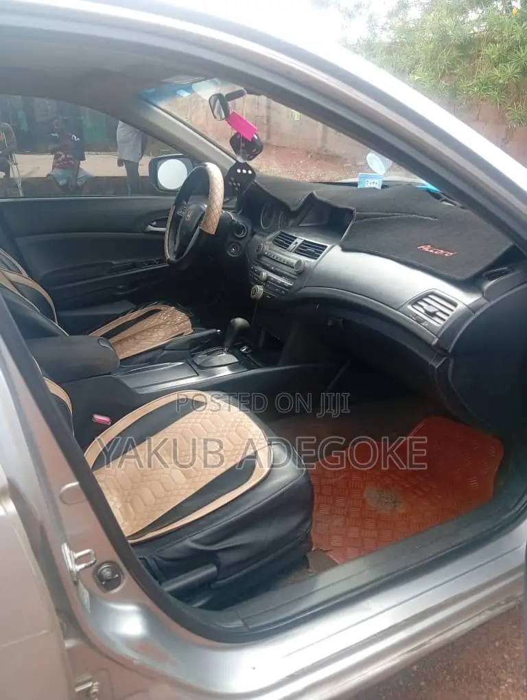 Honda Accord 2008 Silver