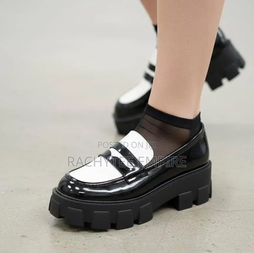 Fashion Woman's Loafers