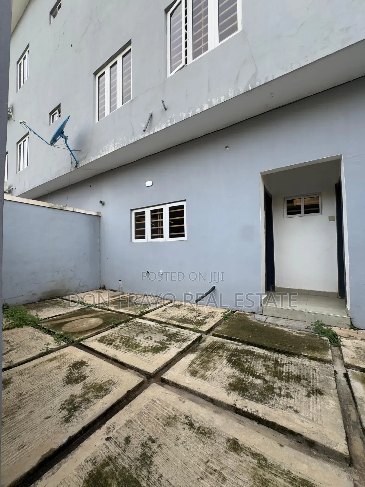 5bdrm Duplex in Iyaganwu Gra, Iyanganku for sale