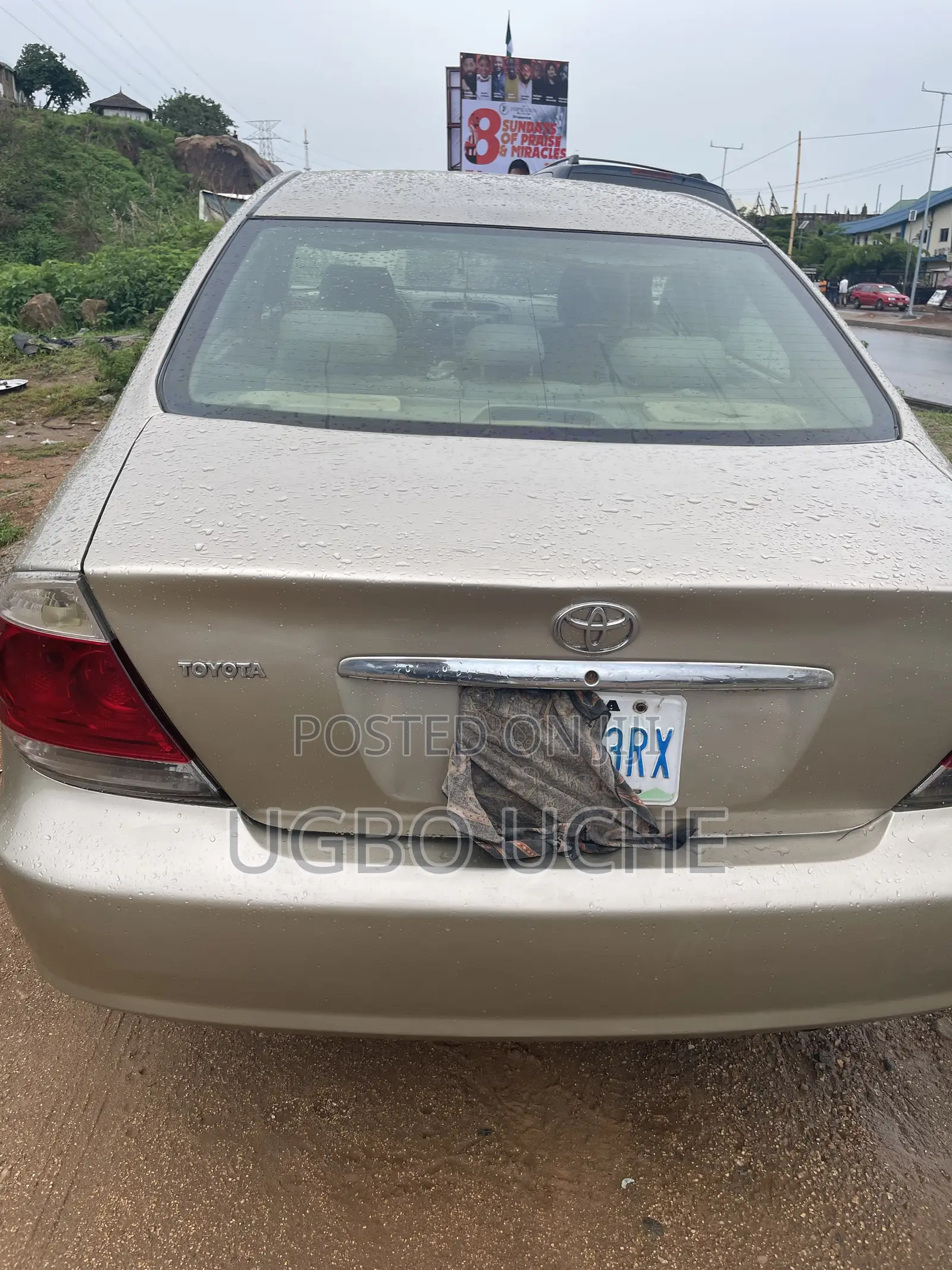 Toyota Camry 2.4 XLE 2005 Gold