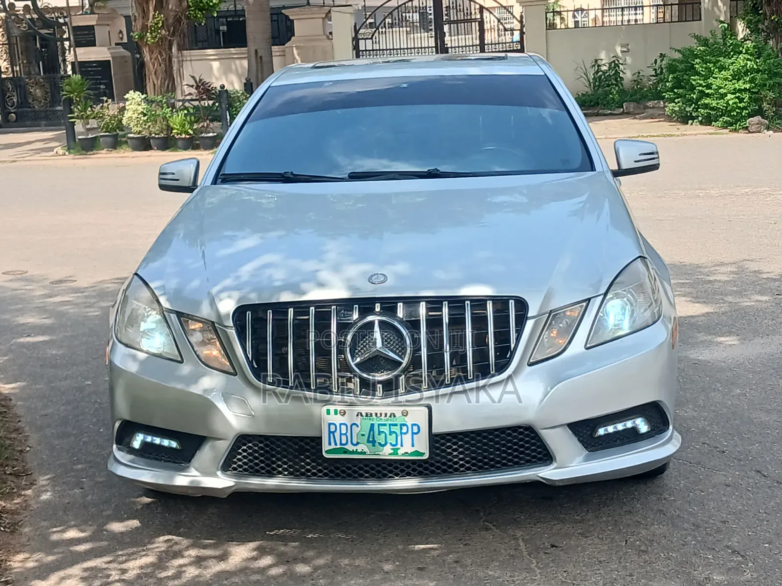 Mercedes-Benz E350 2010 Silver