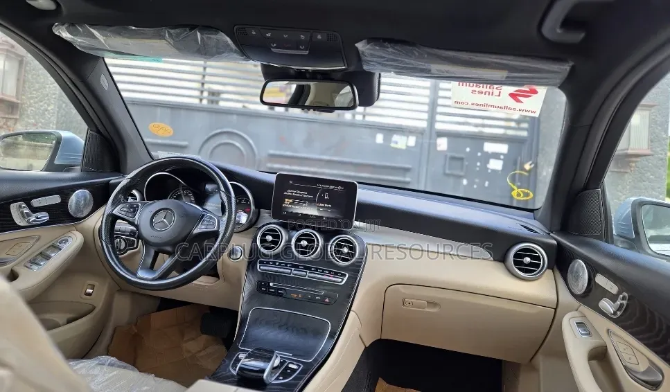 Mercedes-Benz C300 Luxury 4matic Sedan AWD (2.0L 4cyl 7A) 2017 Blue