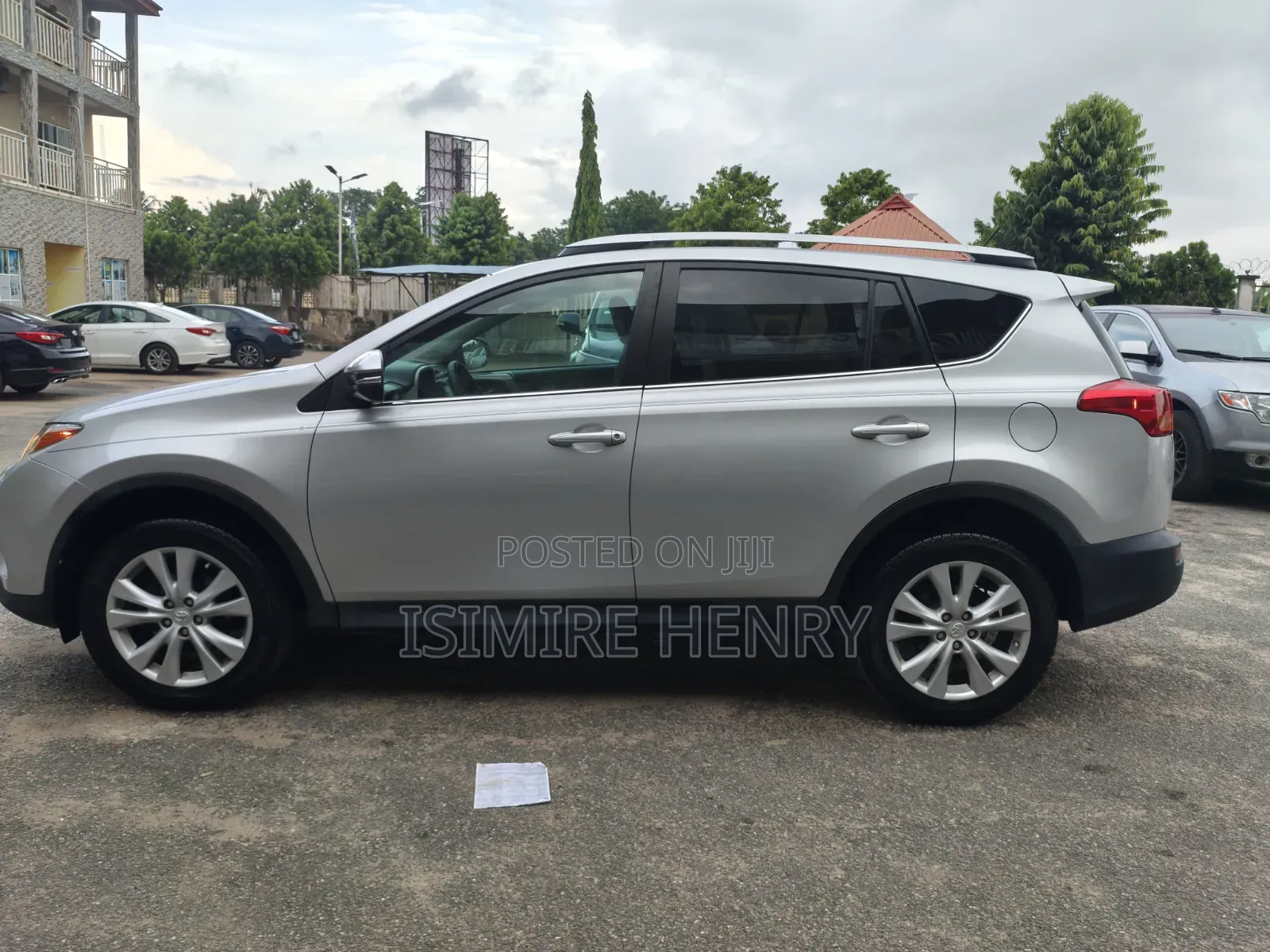 Toyota RAV4 Limited 4dr SUV AWD (2.5L 4cyl 6A) 2015 Silver