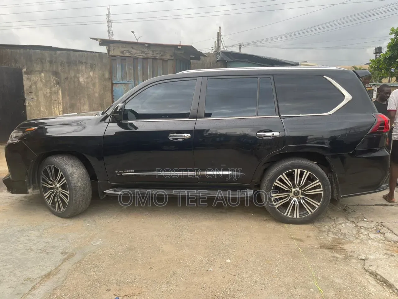Lexus LX 570 2010 Black