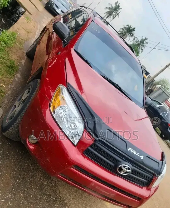 Toyota RAV4 2008 Red