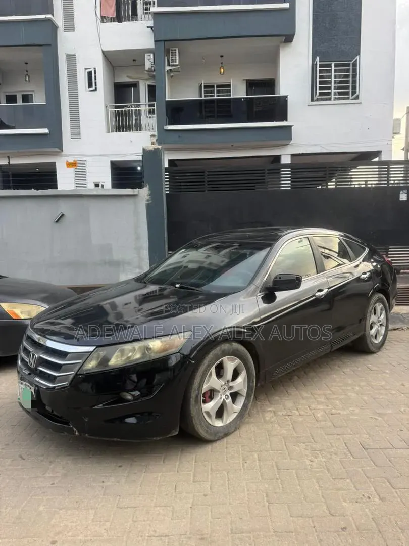 Honda Accord Crosstour 2010 Black