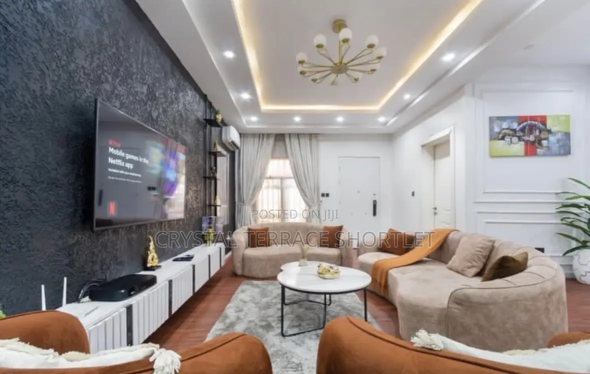 Beautiful 4 Bedroom Duplex