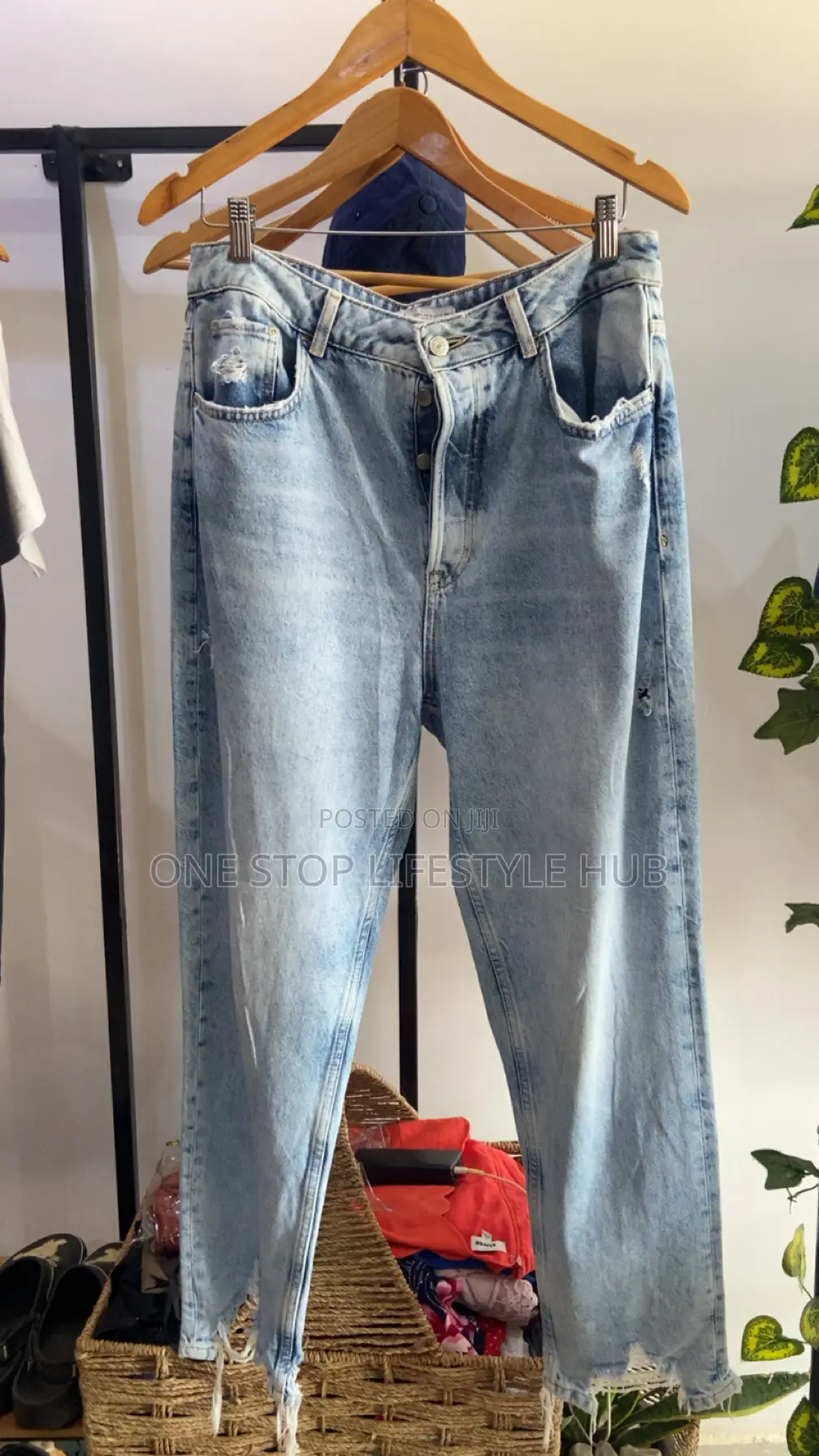 Barrel Fit Jeans