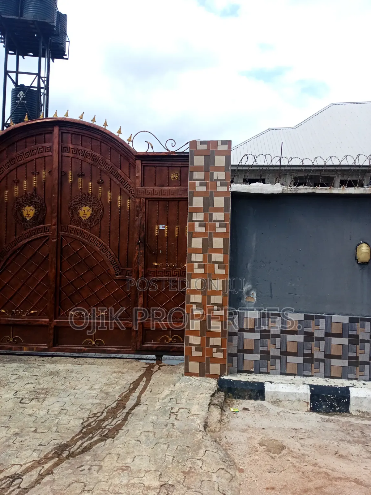 4bdrm Bungalow in Ojik Properties, Owerri for sale