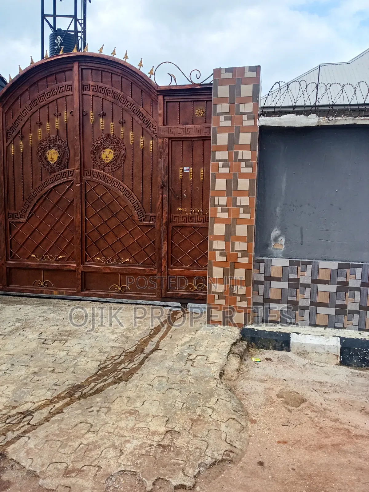 4bdrm Bungalow in Ojik Properties, Owerri for sale