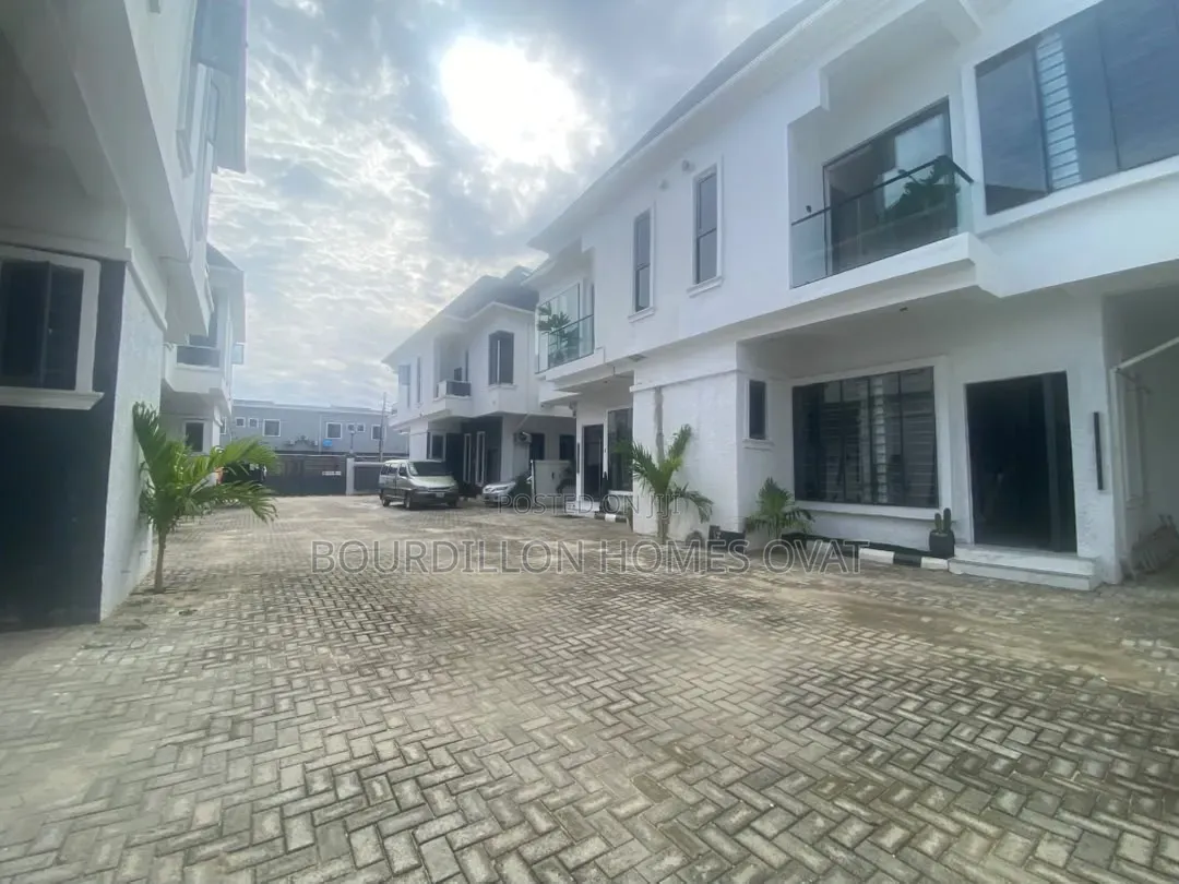 4bdrm Duplex in Orchid Lekki Lagos for rent
