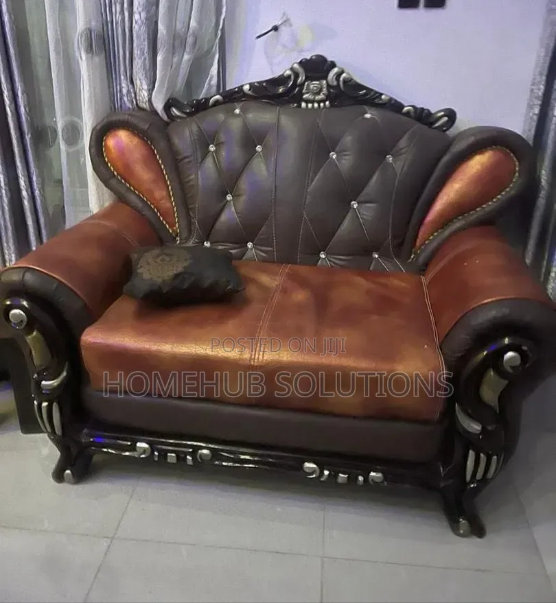 7 Seaters Royal Sofa Set
