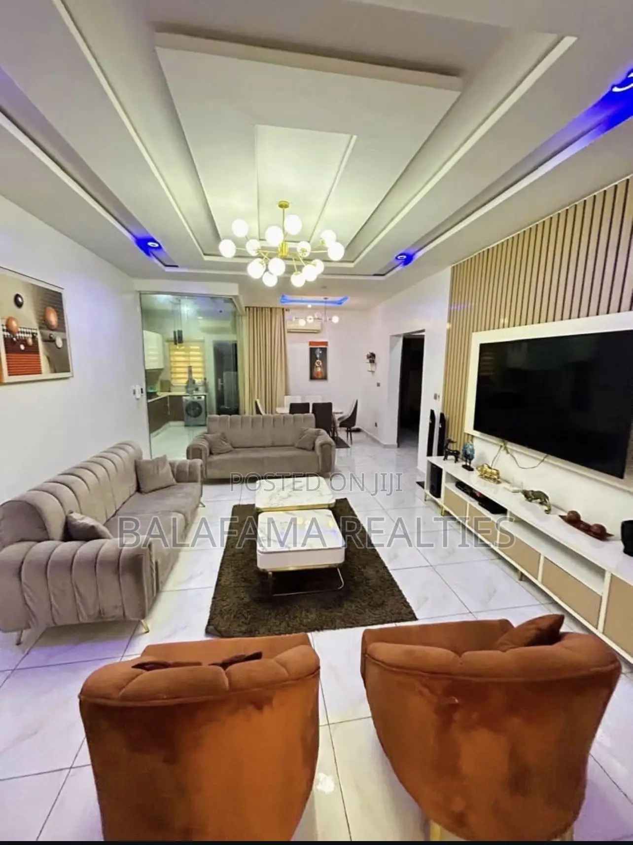 2bdrm Apartment in New Road, Chevron for rent