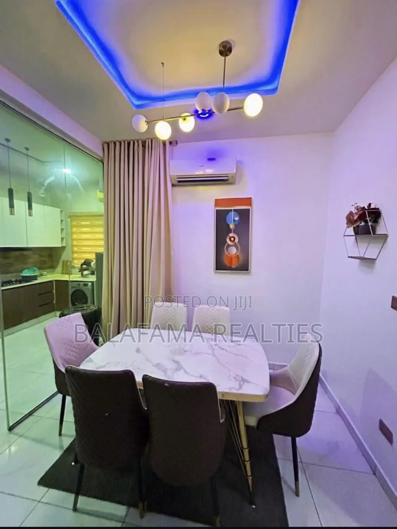 2bdrm Apartment in New Road, Chevron for rent