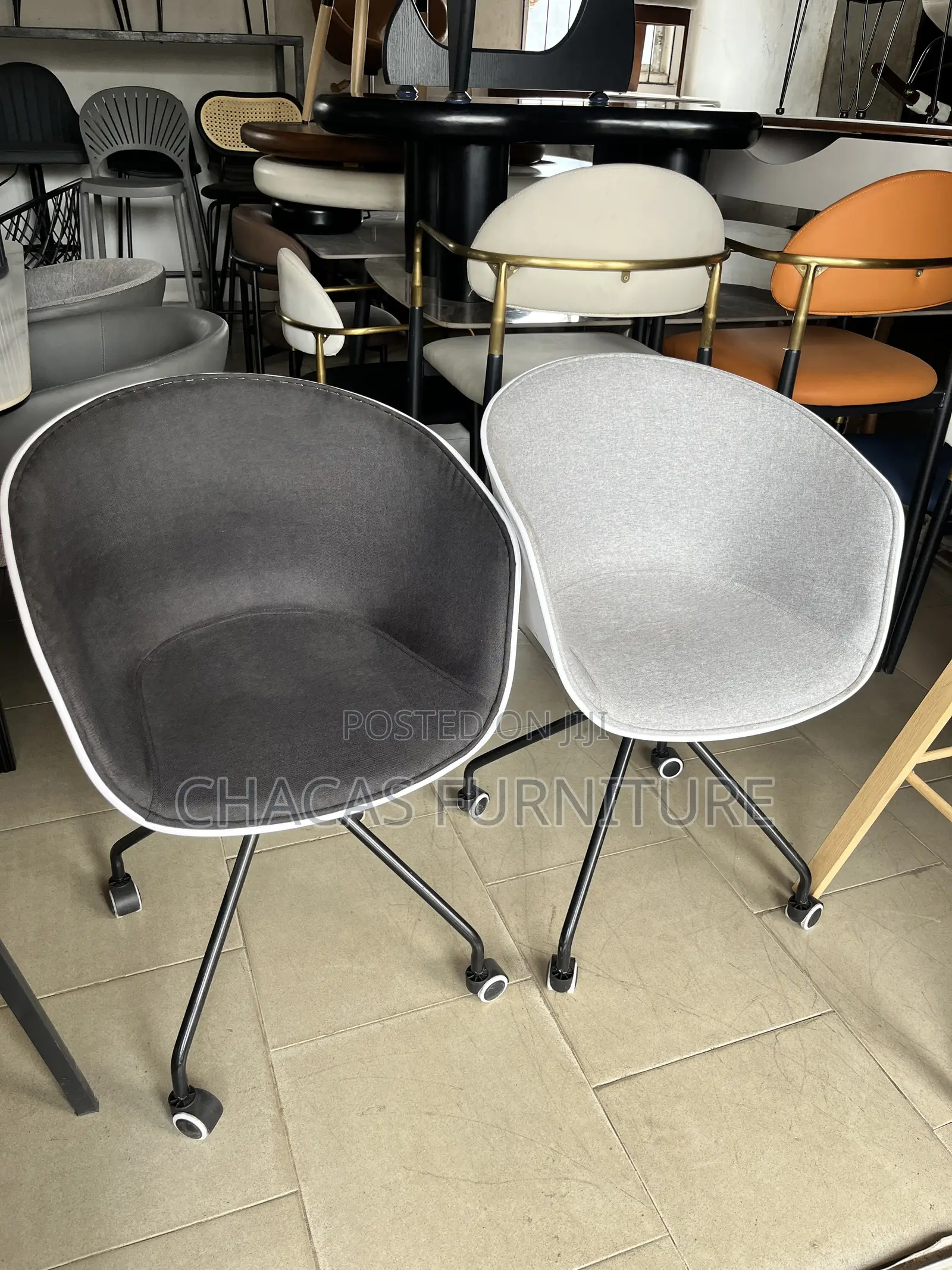 Modern Nordic Bolster Swivel Shell Chairs