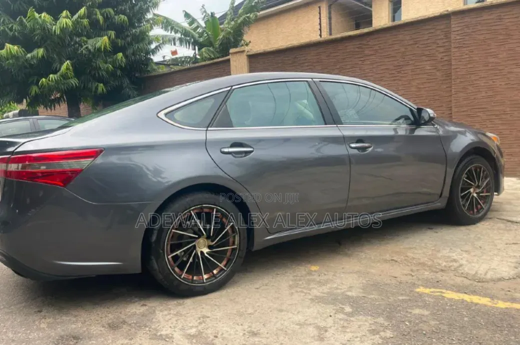 Toyota Avalon 2015 Gray