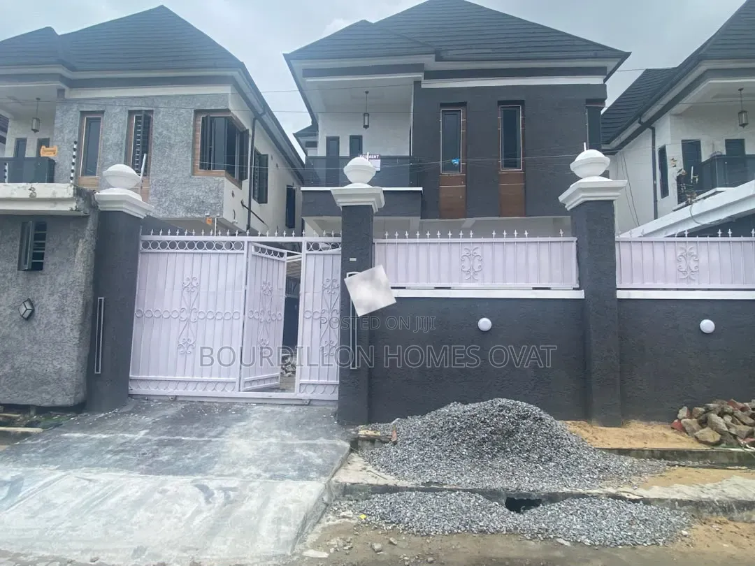 5bdrm Duplex in Chevron Lekki Lagos for rent