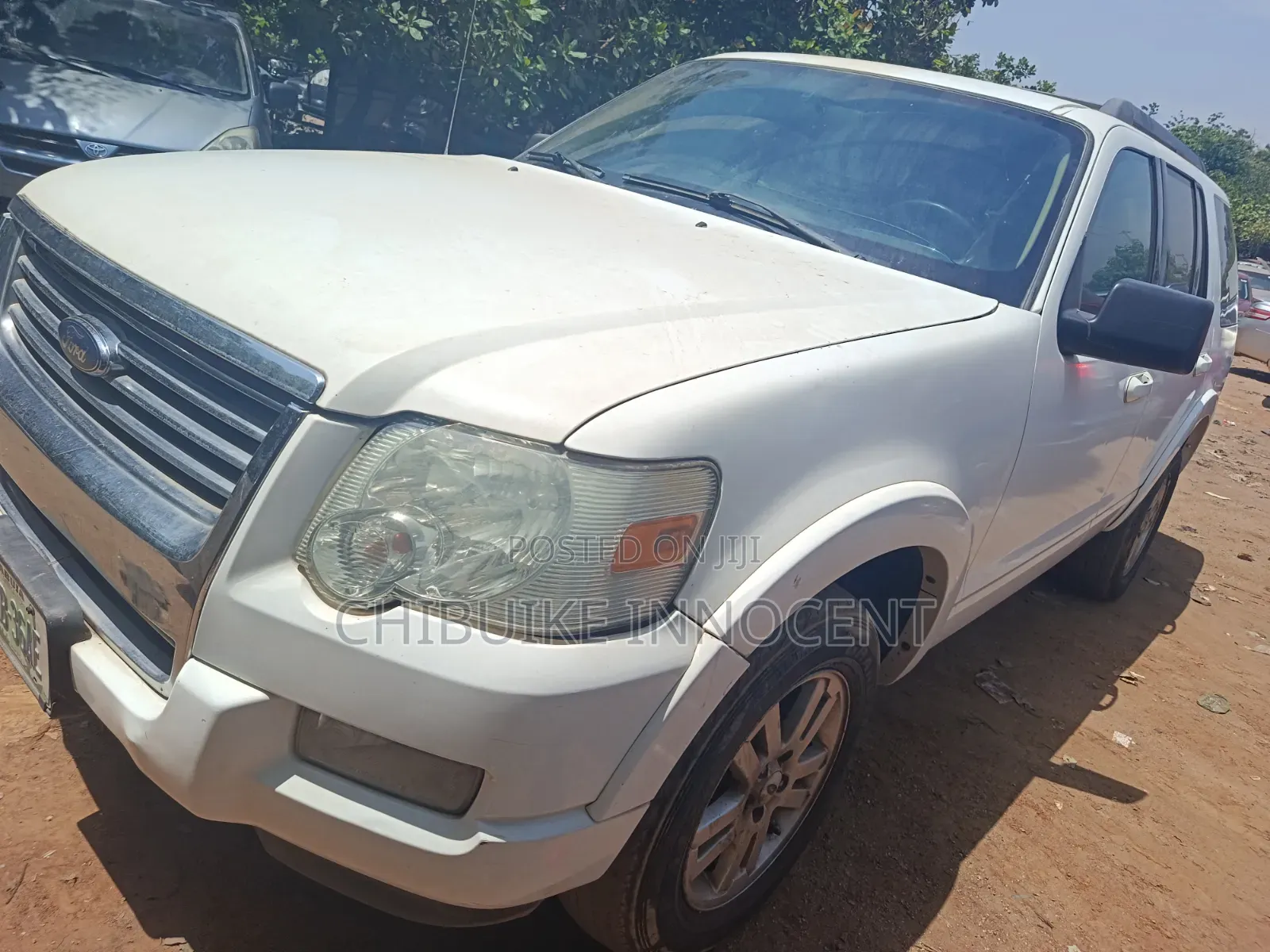 Ford Explorer 2010 White