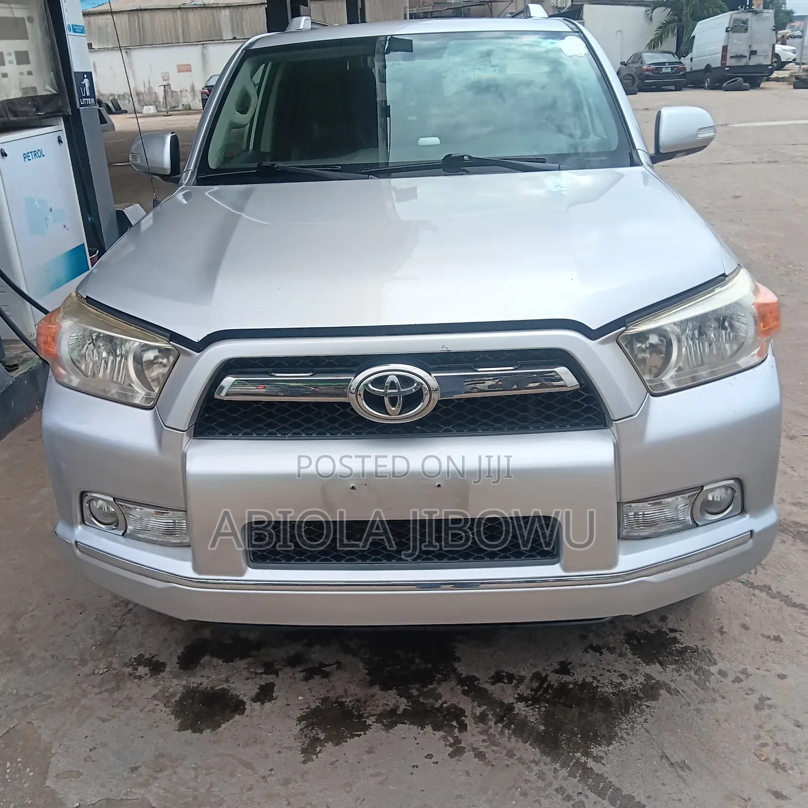 Toyota 4-Runner SR5 4WD 2010 Silver