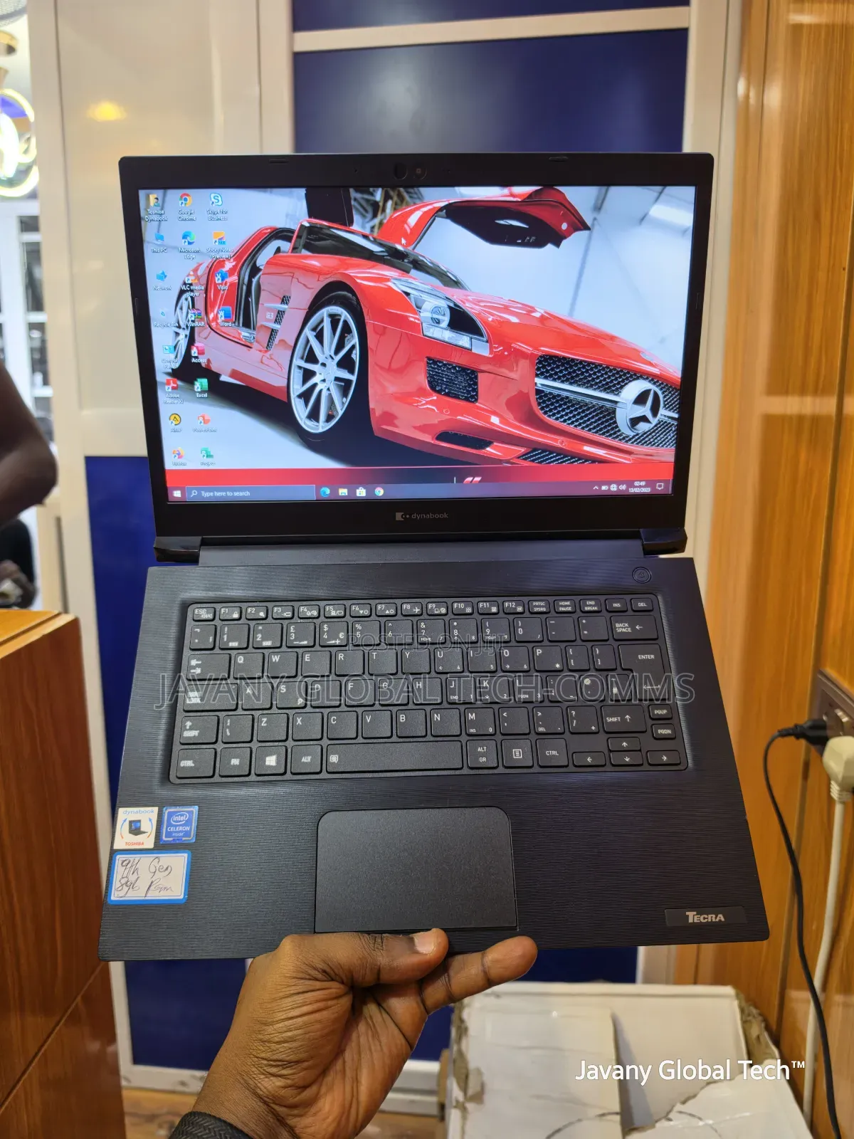 Laptop Toshiba 8GB Intel SSD 128GB