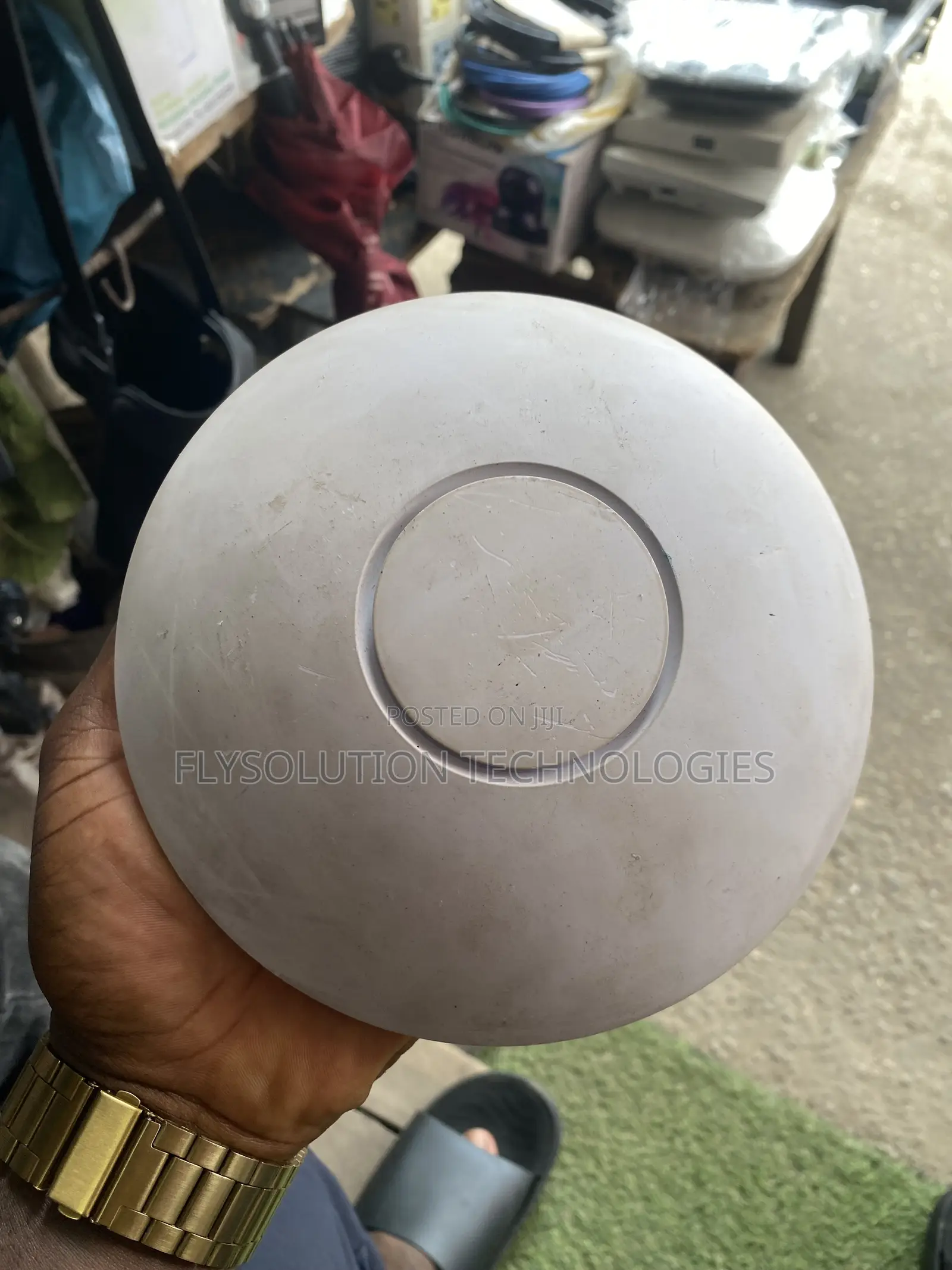 Ubiquiti Unifi Long Range Access Point (Model Uap-Ac-Lr)