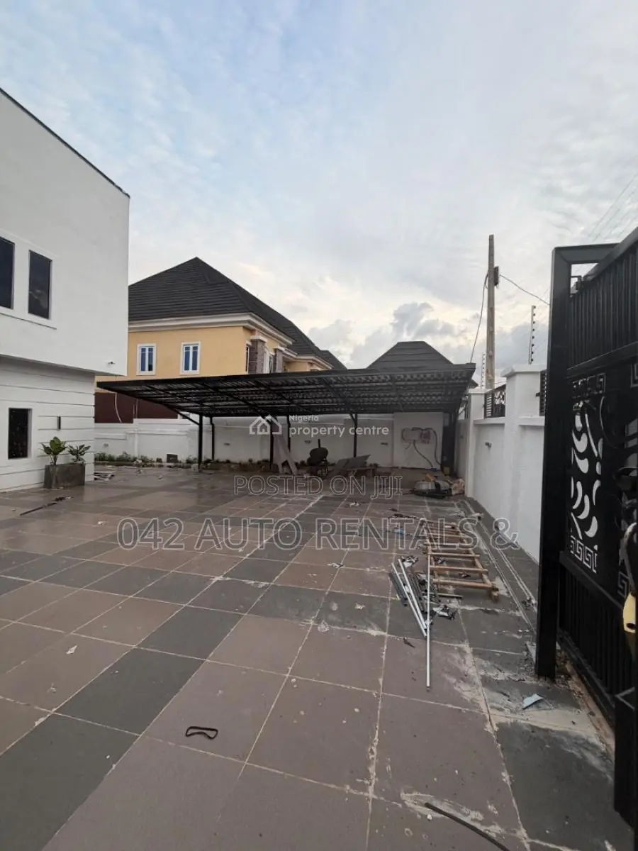 Furnished 5bdrm Duplex in Wtc Enugu for sale