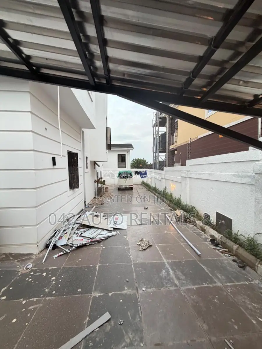 Furnished 5bdrm Duplex in Wtc Enugu for sale