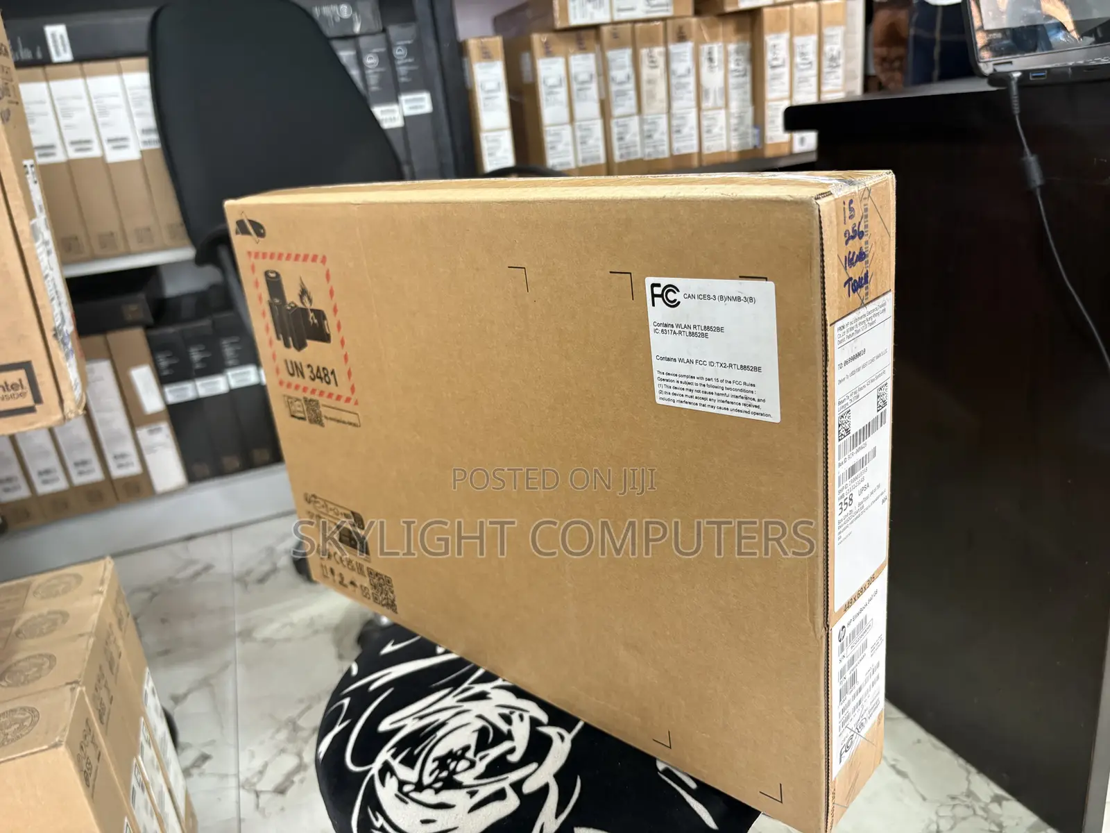 New Laptop HP 16GB Intel Core i5 SSD 256GB