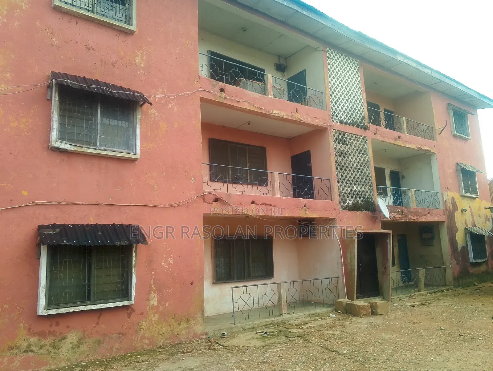 3bdrm Block of Flats in Amilengbe, Ilorin South for sale