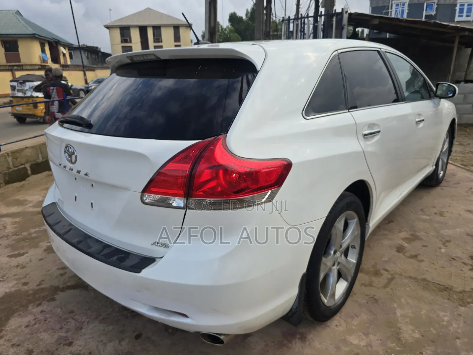 Toyota Venza V6 AWD 2010 White
