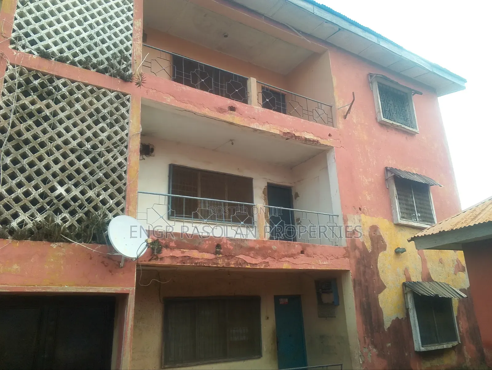 3bdrm Block of Flats in Amilengbe, Ilorin South for sale