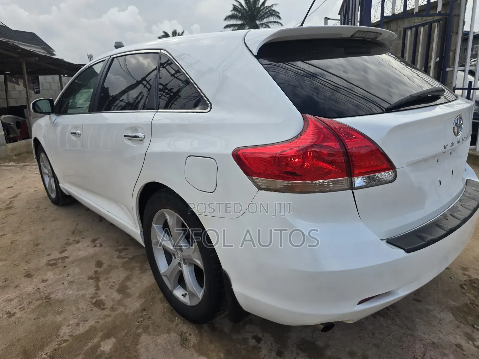 Toyota Venza V6 AWD 2010 White