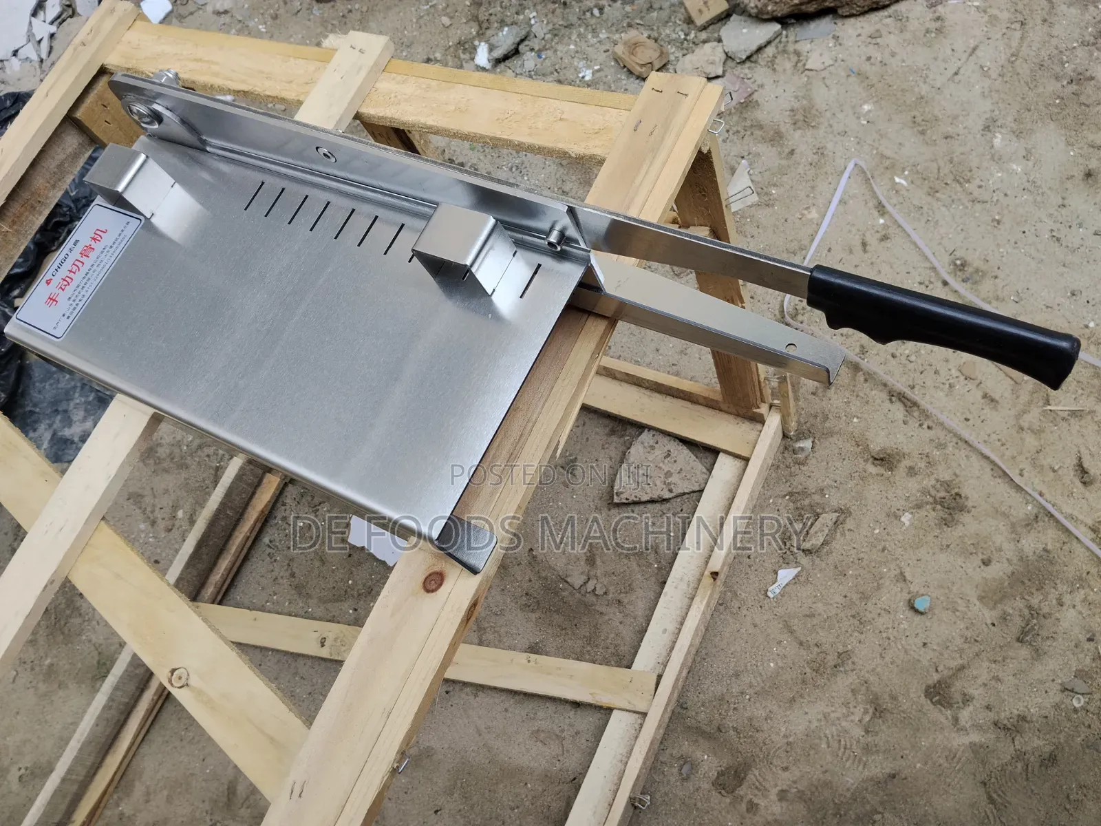 Manual Bone Saw Machine