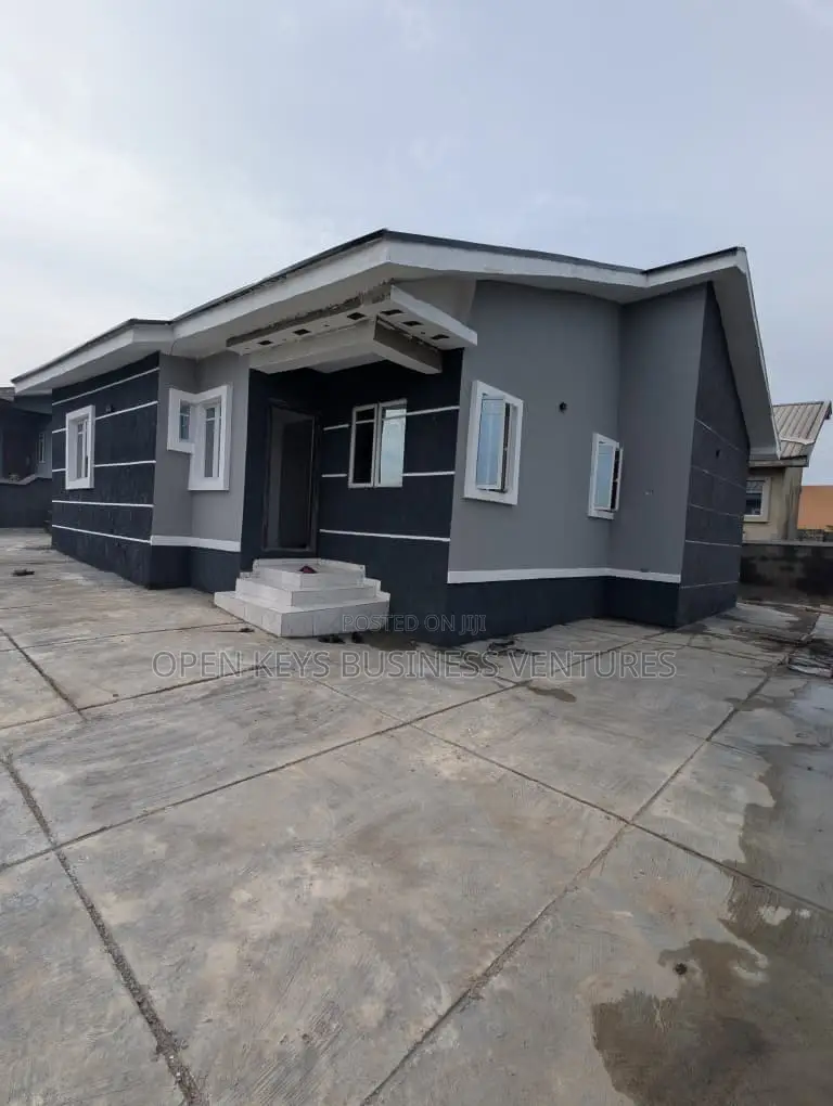 Furnished 3bdrm Bungalow in Ajimobi, Idishin for sale