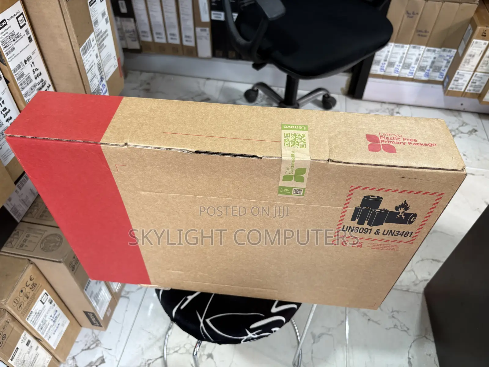 New Laptop Lenovo 16GB AMD Ryzen 5 SSD 512GB
