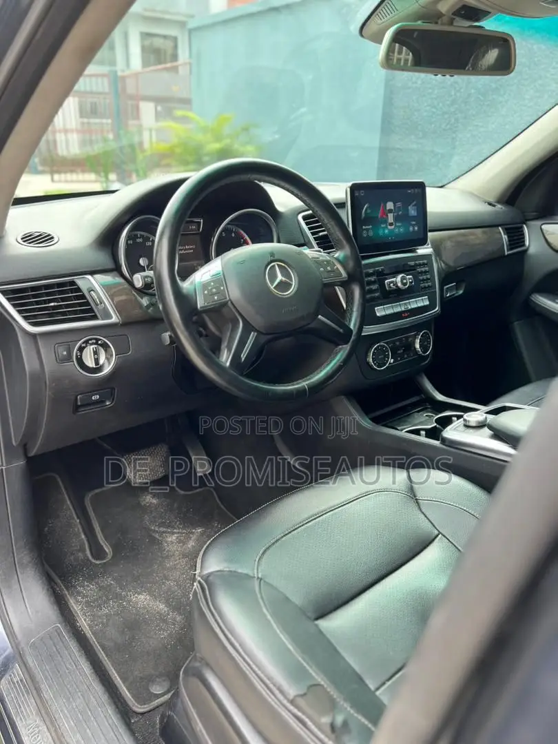 Mercedes-Benz M Class 2015 Gray