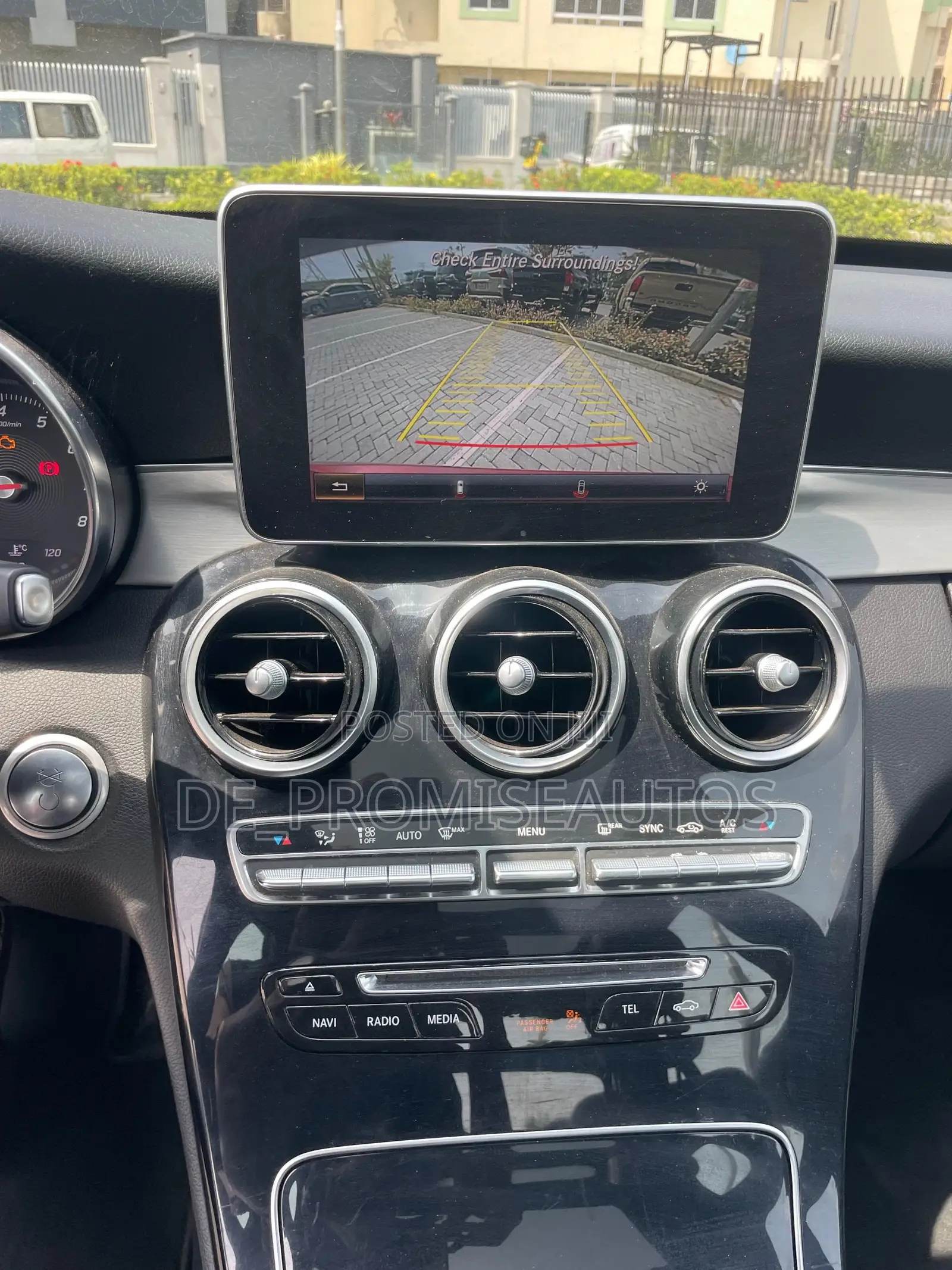 Mercedes-Benz C300 2017 Red