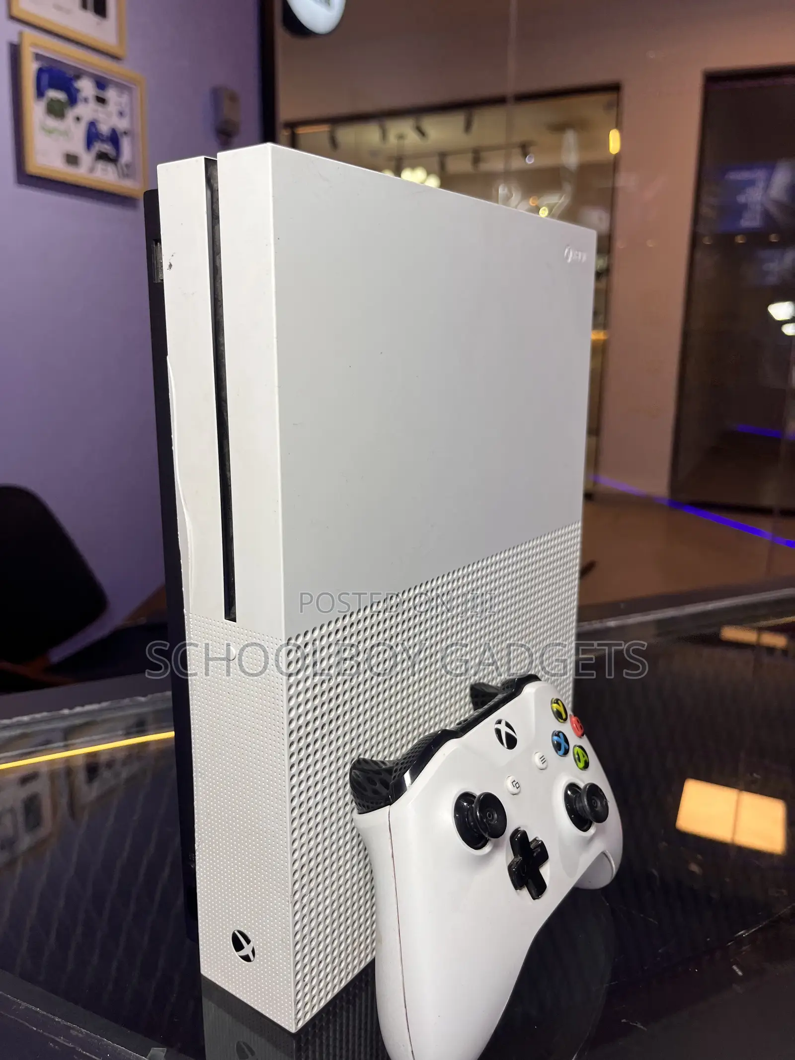 Xbox One S