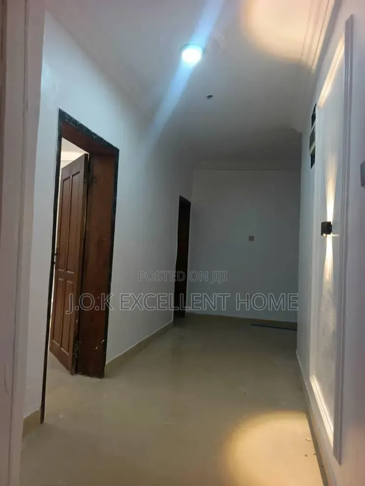 2bdrm Block of Flats in Omole Phase 2 for rent