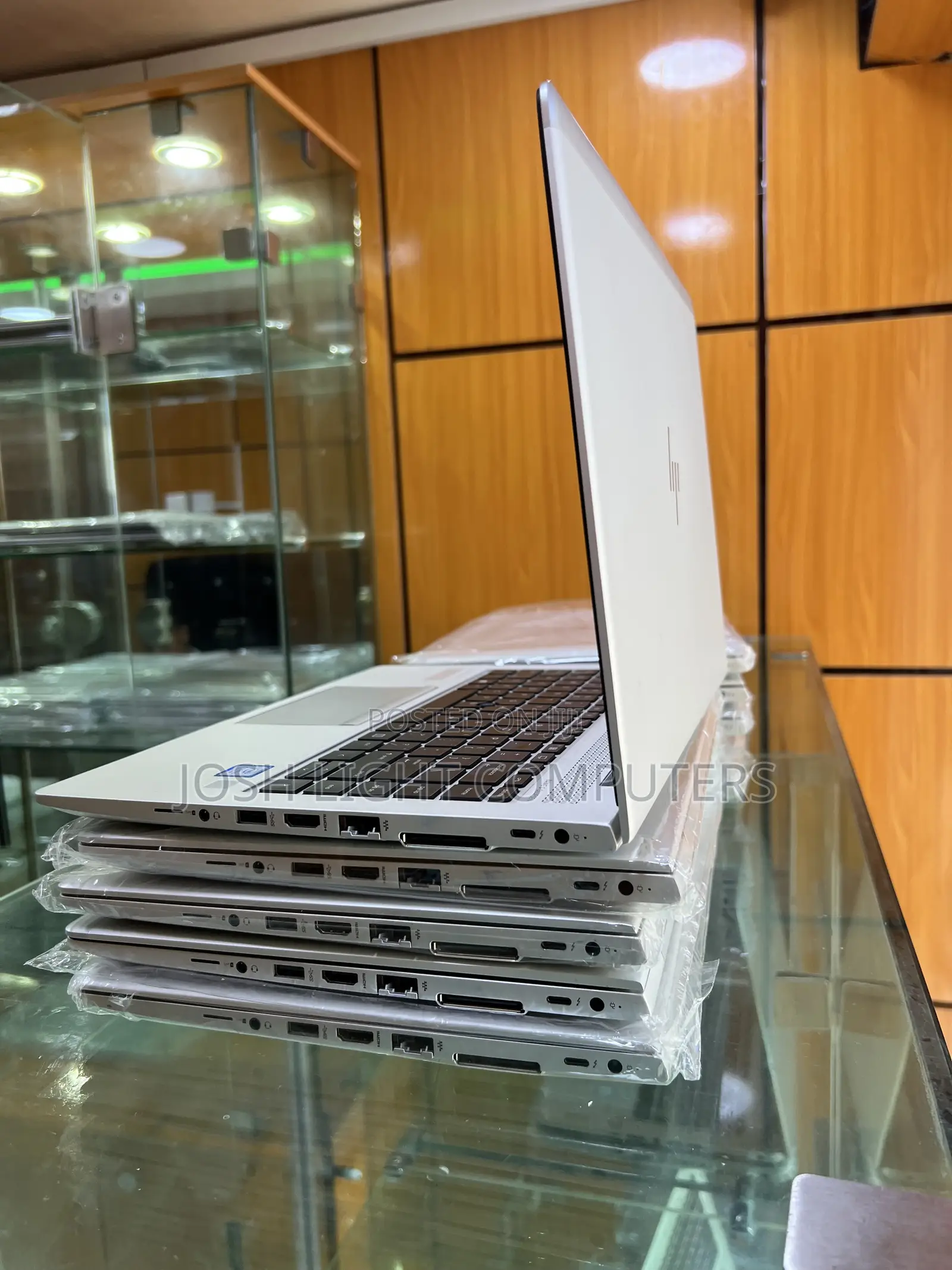 Laptop HP EliteBook 840 G8 16GB Intel Core i7 SSD 256GB