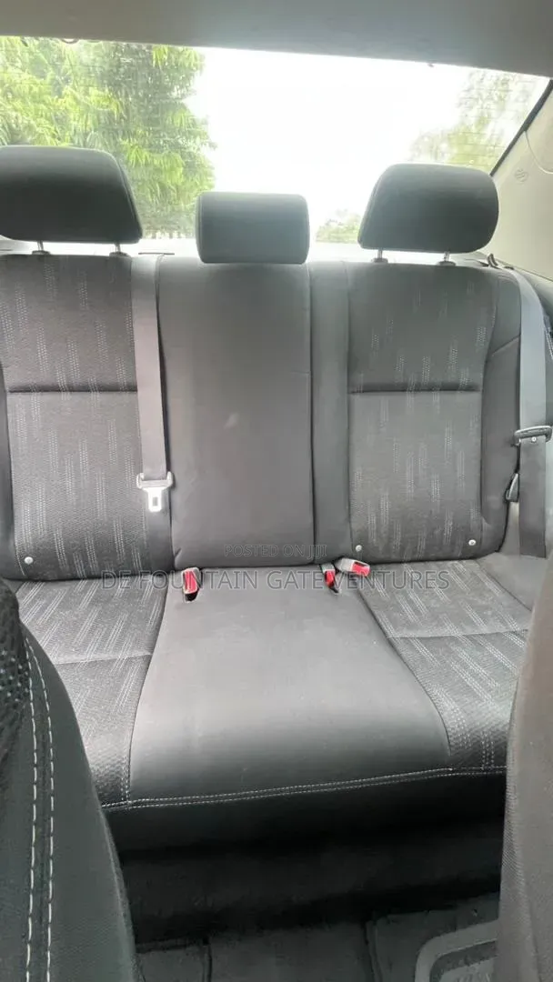 Toyota Corolla 2012 White