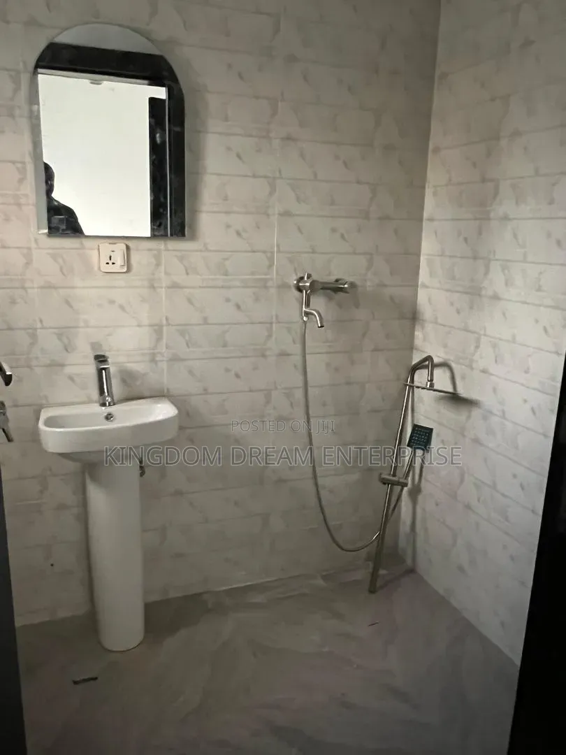 Mini Flat in Ikota Lekki for rent