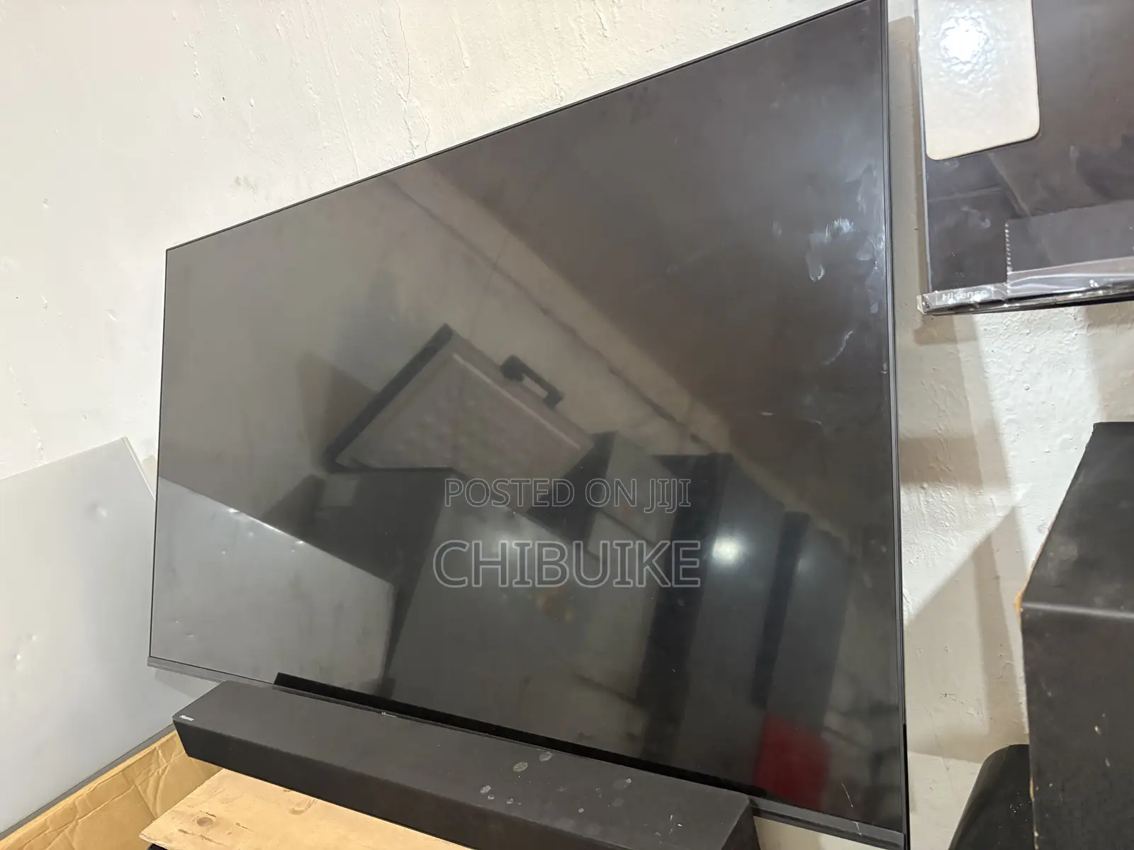 55inches Hisense Smart To