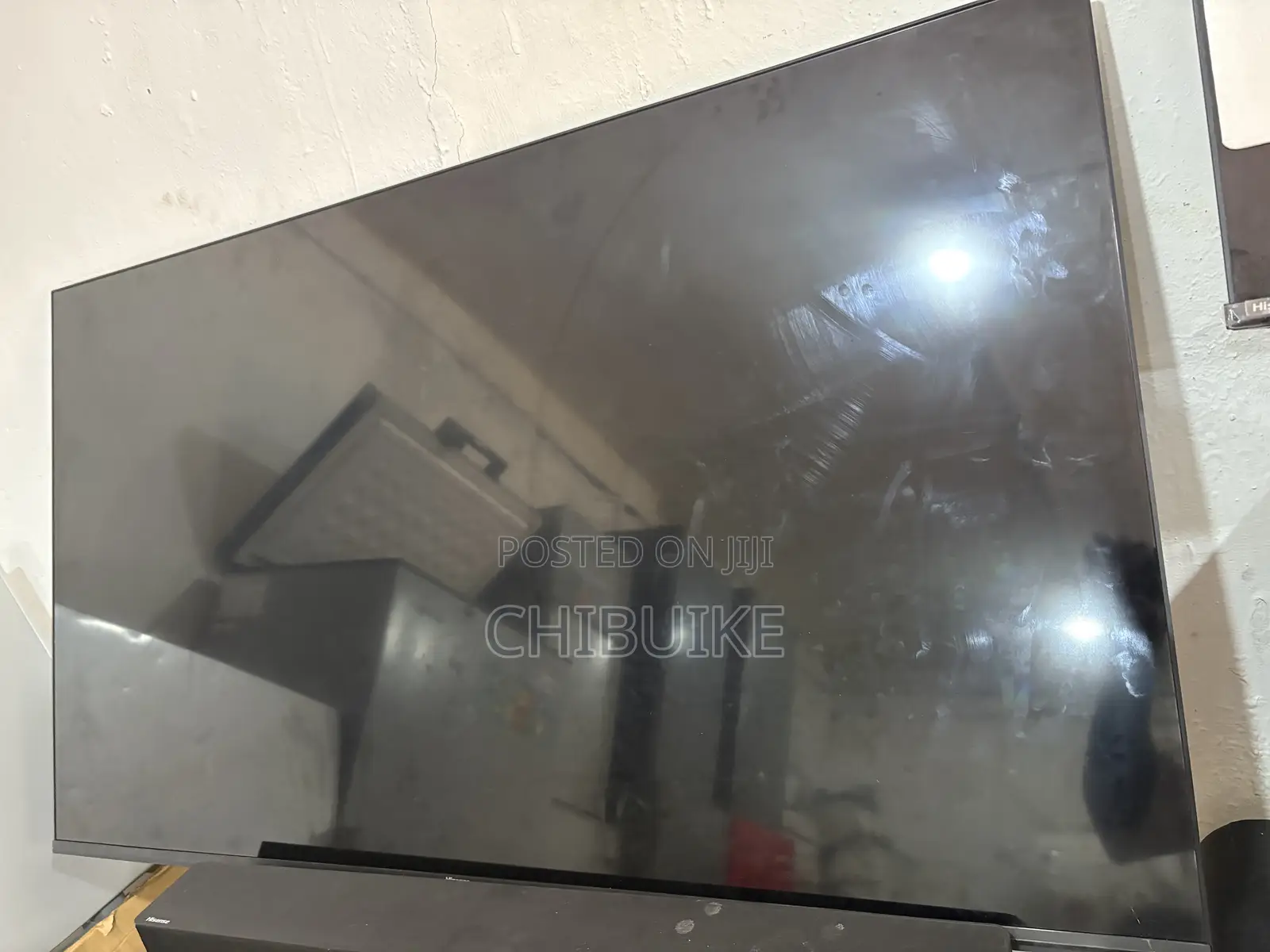 55inches Hisense Smart To