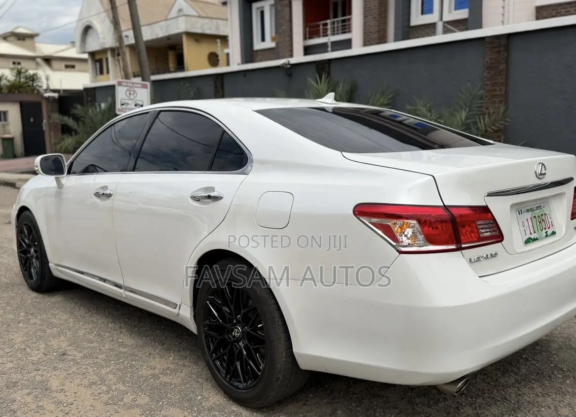 Lexus ES 350 2010 White