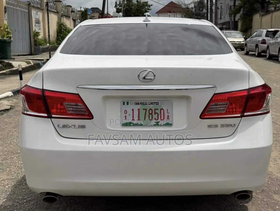 Lexus ES 350 2010 White
