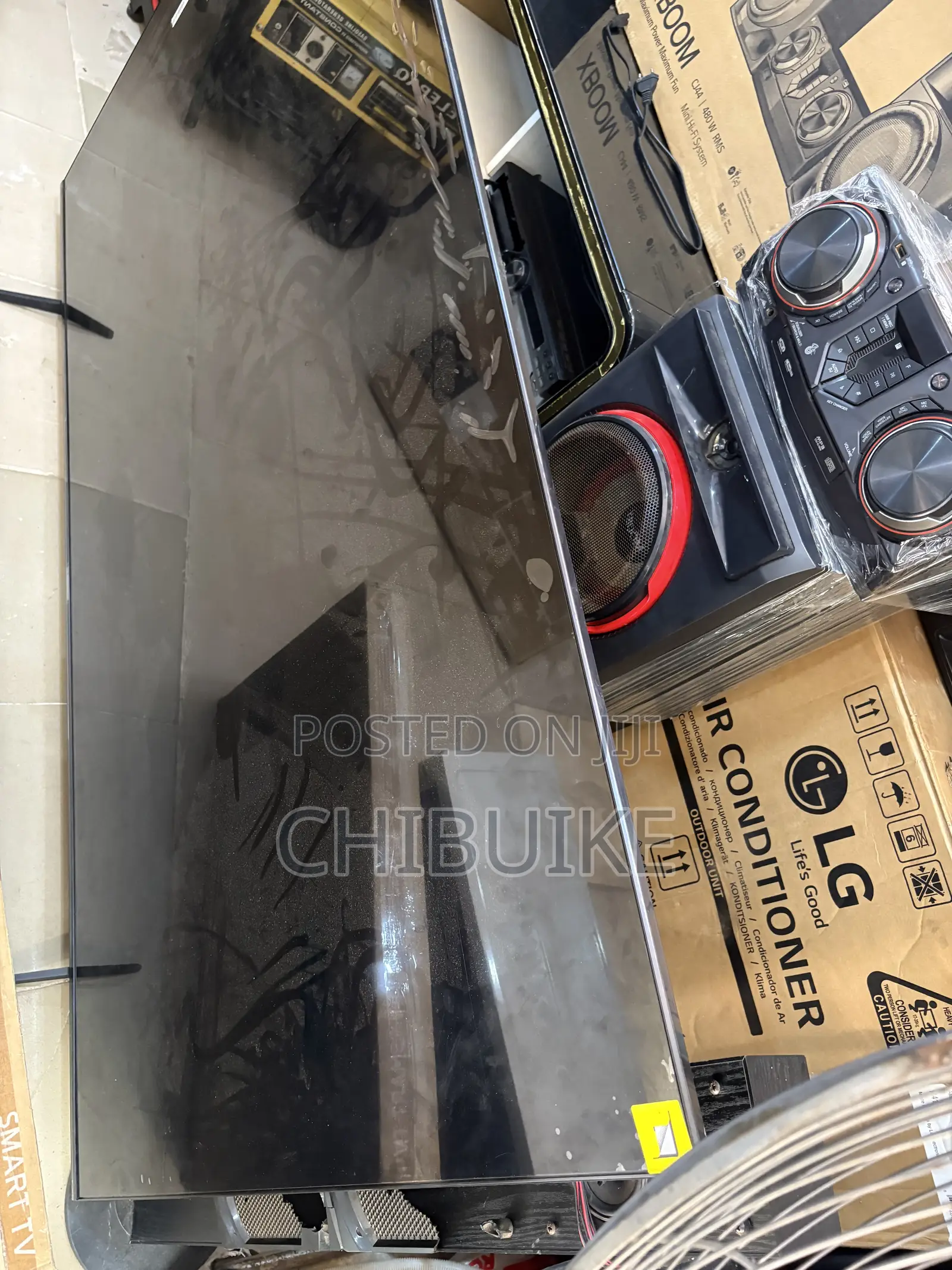 75inches Hisense Smart Television