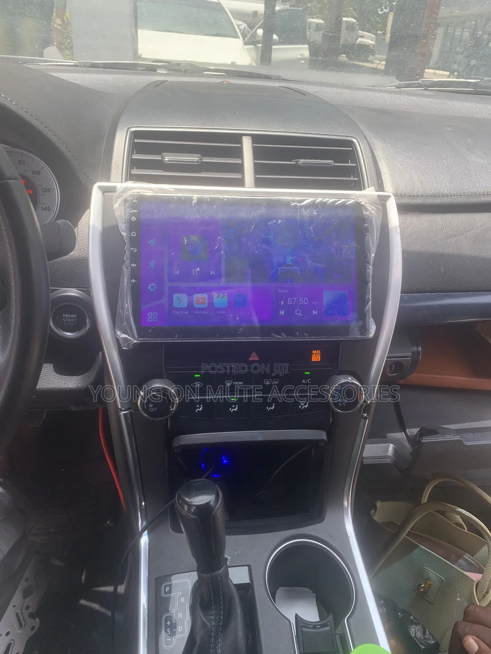 Toyota Camry 2015-2017 Android Navigation + Reverse Camera