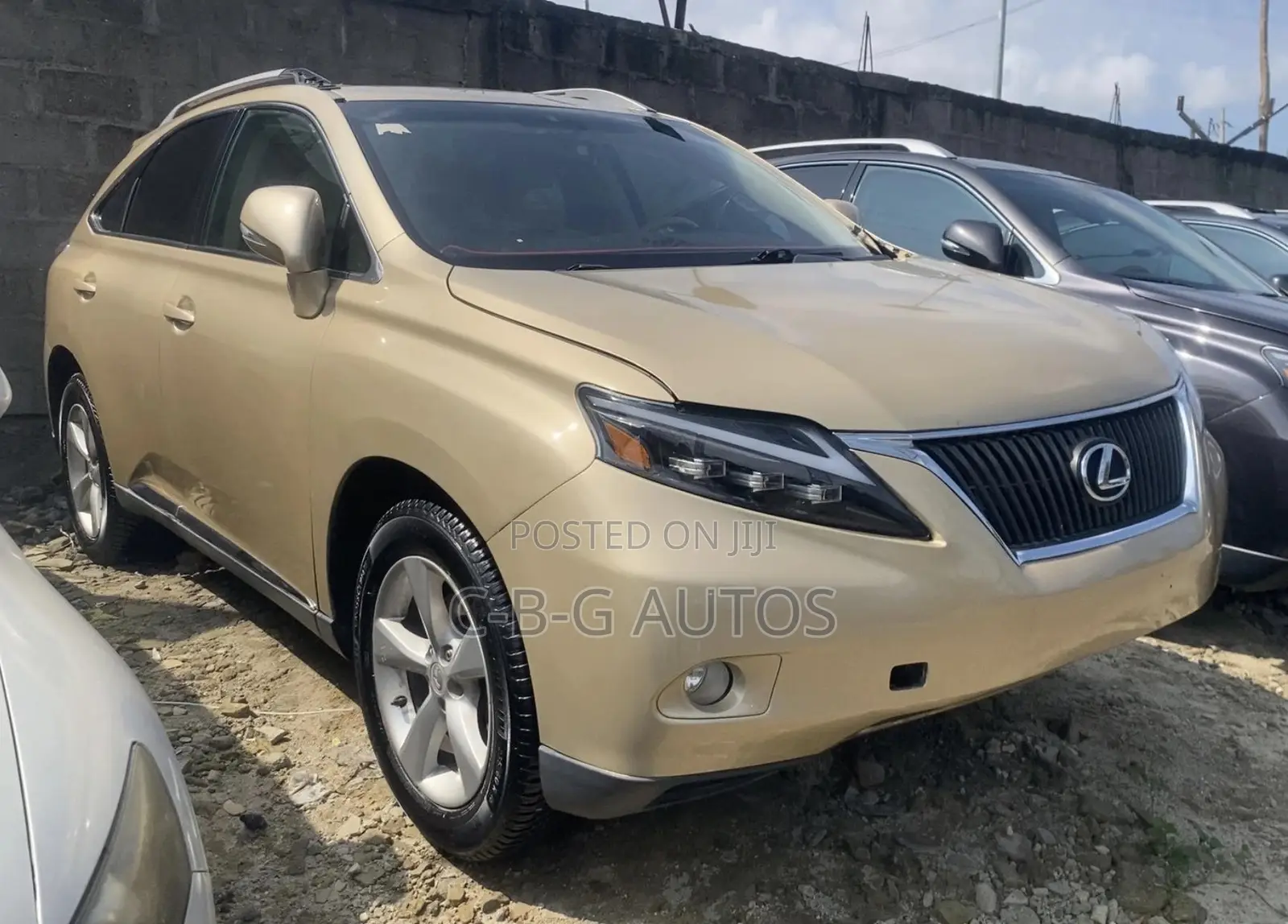 Lexus RX 350 2010 Gold